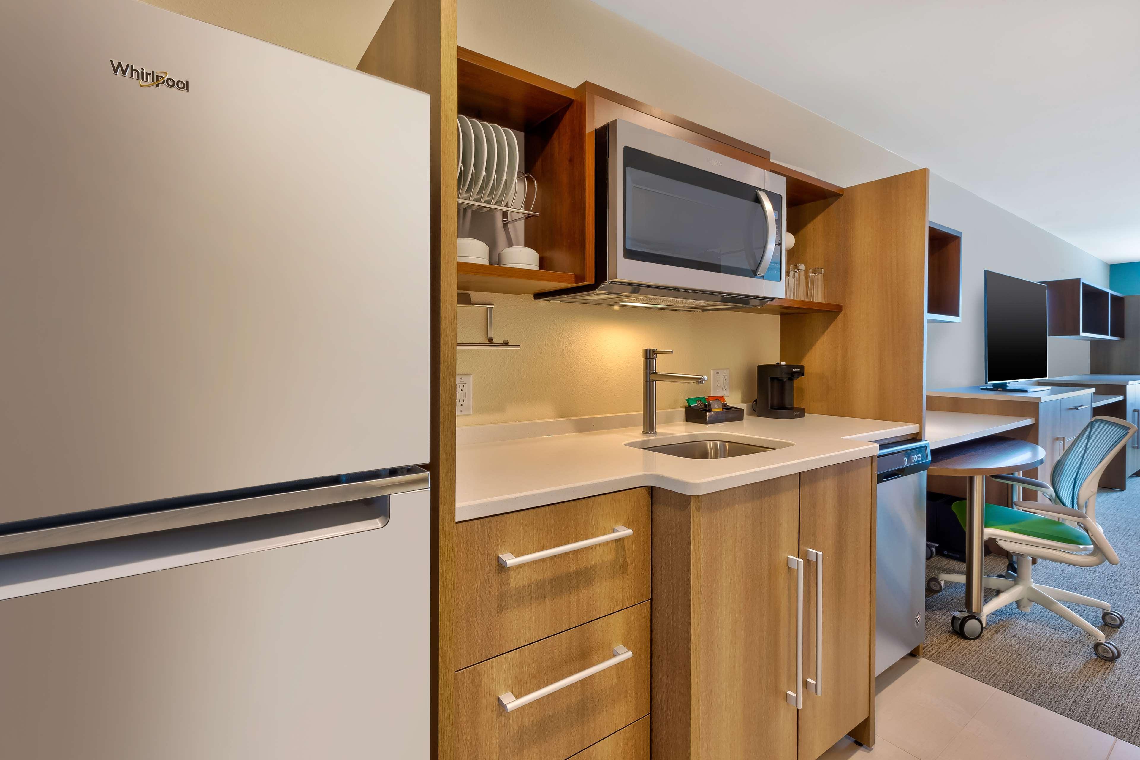 Home2 Suites By Hilton Grand Blanc Flint, Mi Εξωτερικό φωτογραφία