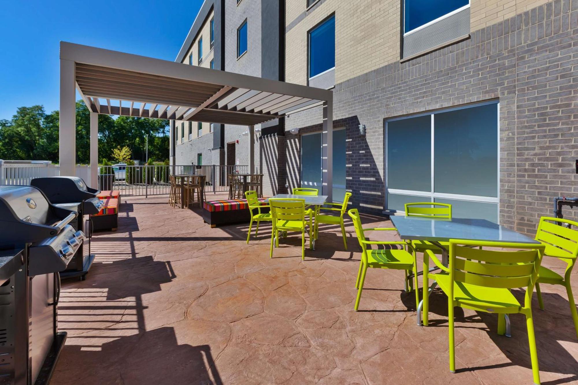 Home2 Suites By Hilton Grand Blanc Flint, Mi Εξωτερικό φωτογραφία