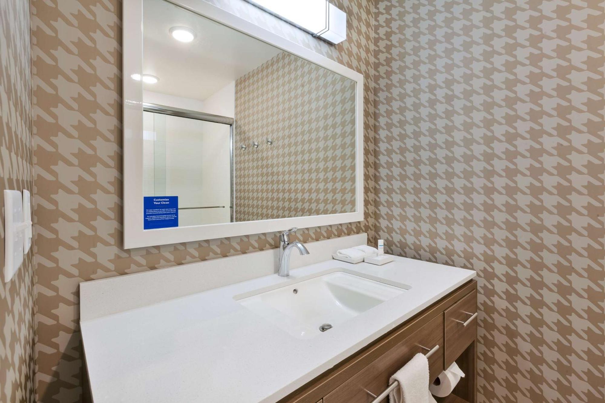Home2 Suites By Hilton Grand Blanc Flint, Mi Εξωτερικό φωτογραφία